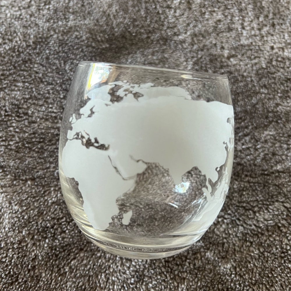 World map Whiskey or wine stemless glass
